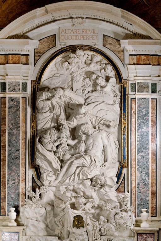 Altare maggiore_photo Raffaele Aquilante e Alessandro Scarano per 327Collective_Archivio Museo Cappella Sansevero_alt 18 LRJ.jpg